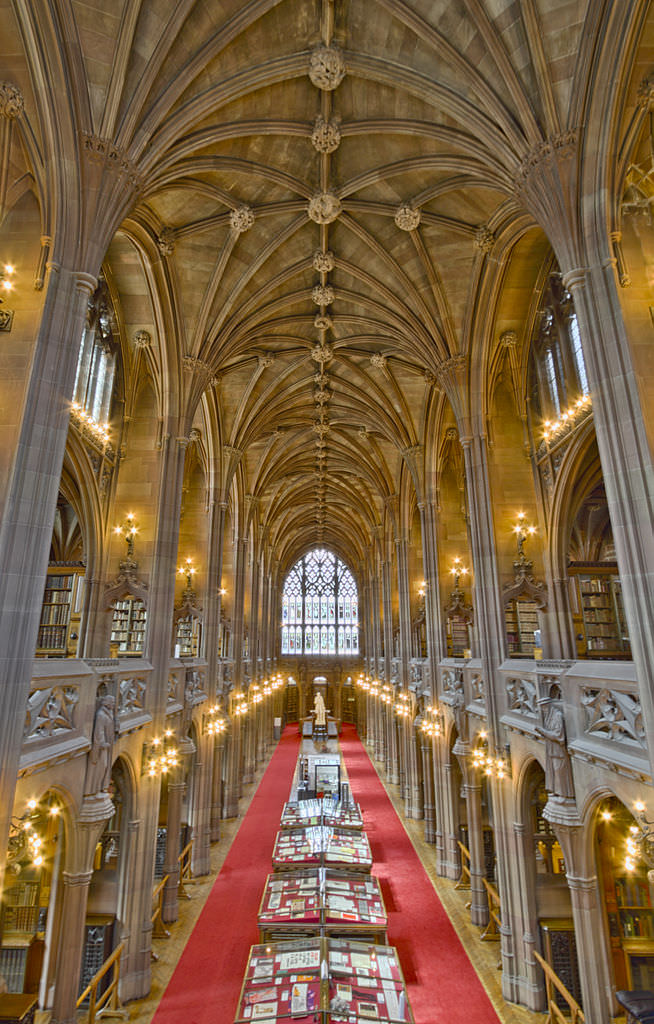 20-John-Rylands-Library-University-of-Manchester