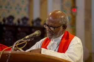 What is the Difference Between a Pastor and a Priest